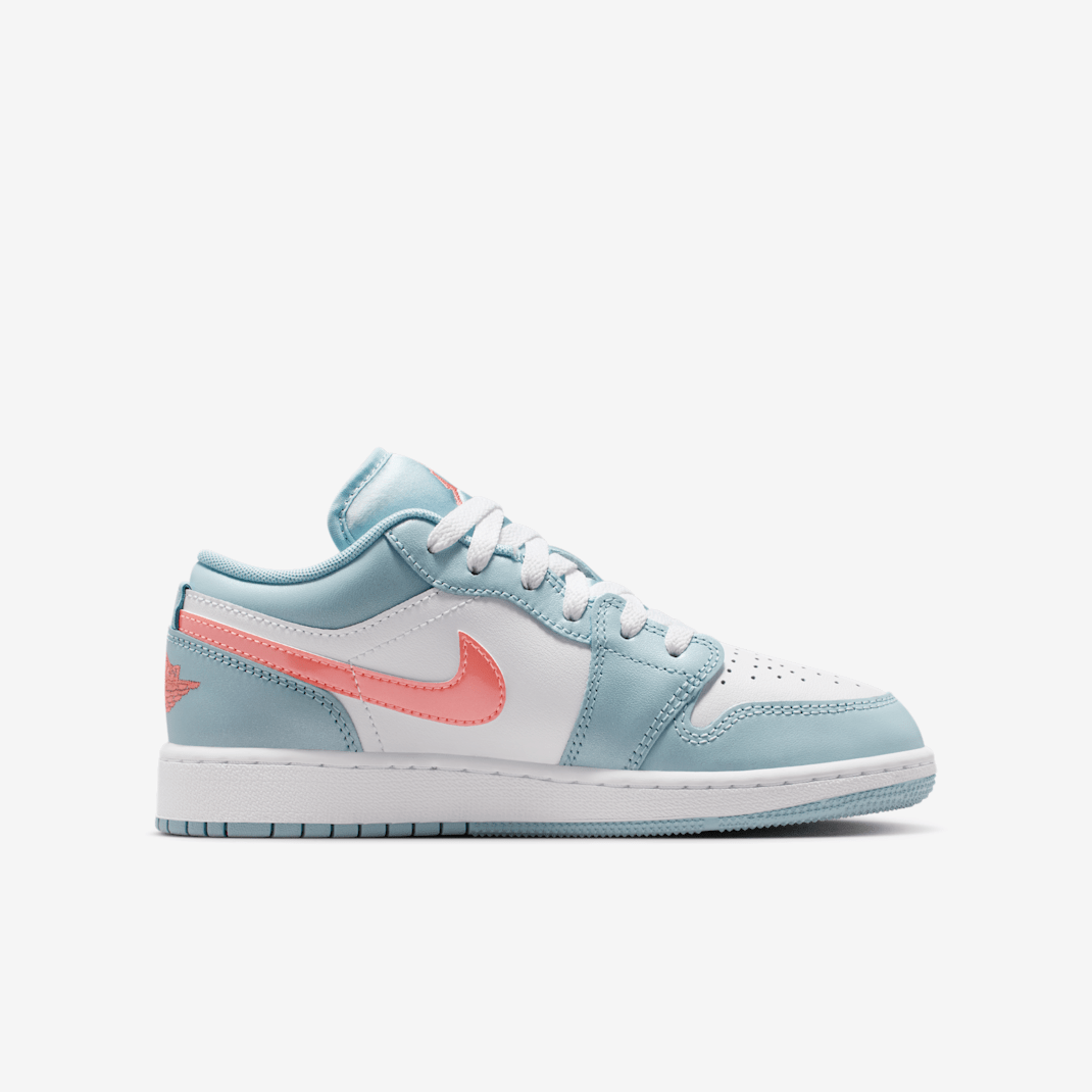 Air Jordan 1 Low SE - Image 3
