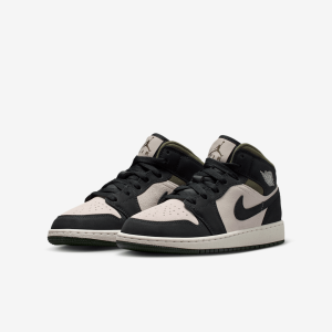 AIRJORDAN1MIDSE28GS29-134.png 57690