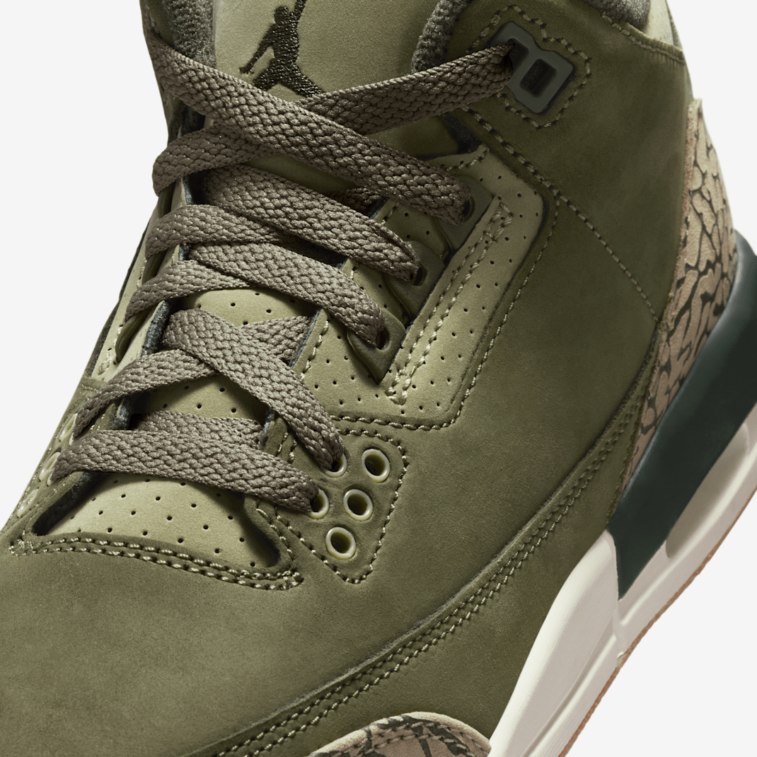 Air Jordan 3 Retro "Medium Olive" - Image 7