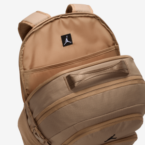 BLACKTOPBACKPACK-4.png 40505