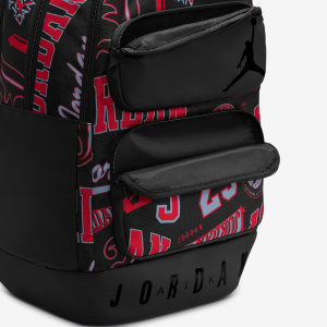 ESSENTIALSBACKPACK-18.png 106416