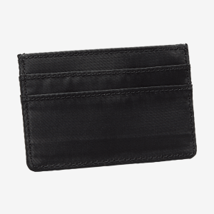 FLIGHTCARDCASE-1.png 106611