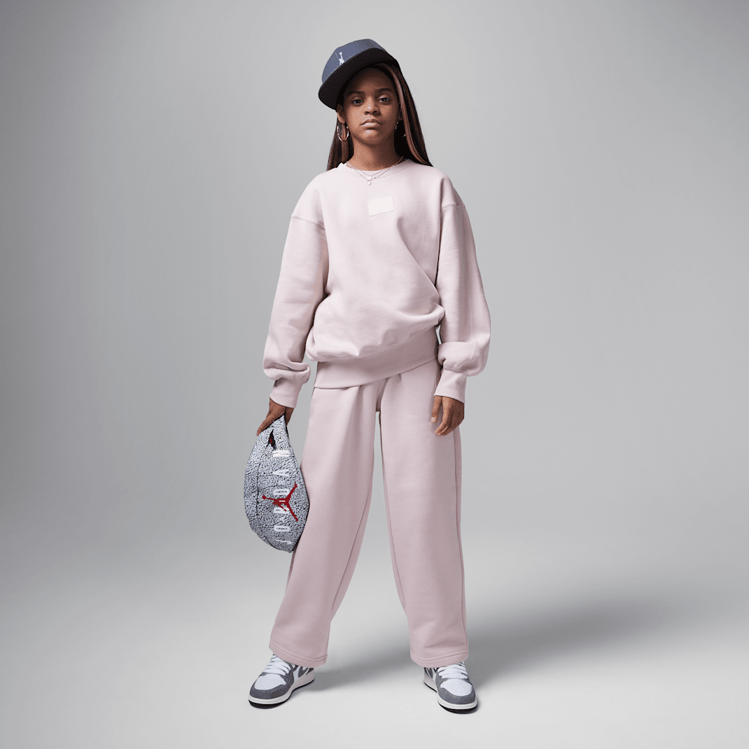 Jordan Flight Essentials - Image 11