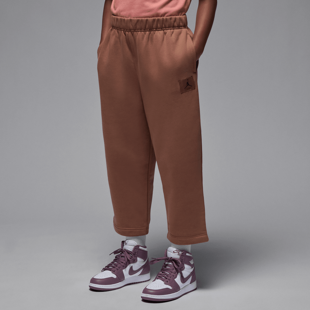 Jordan Flight Essentials - Image 12