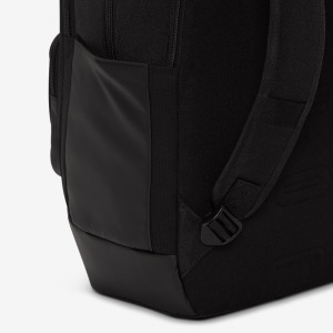 JAMESSENTIALSBACKPACK-9.png 106357