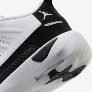 JORDANMAXAURA728GS29-15.png 26207