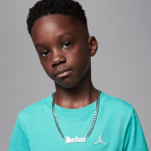 JUMPMANAIREMB-64.png 105649