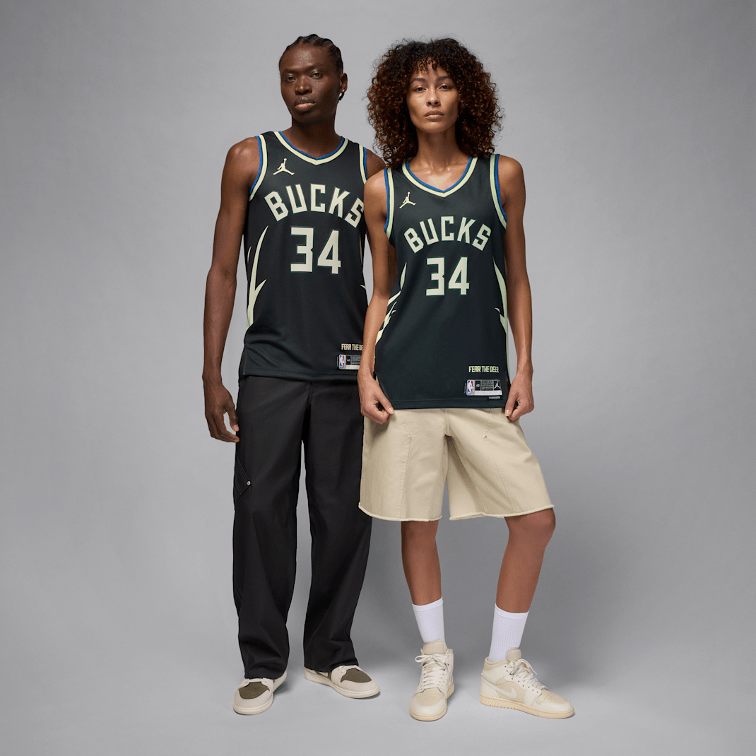 Milwaukee Bucks Statement Edition - Image 9